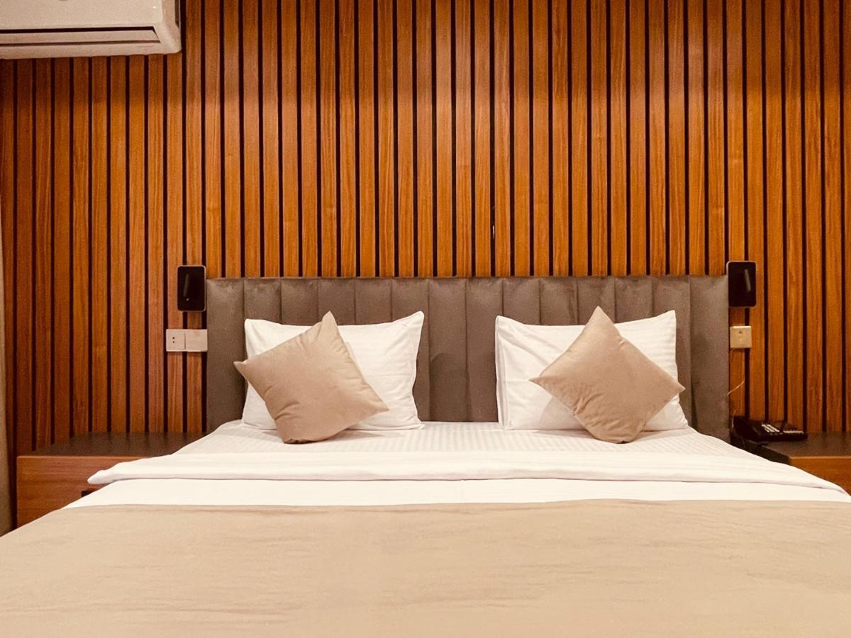 Eleven Hotel Baku Eksteriør bilde